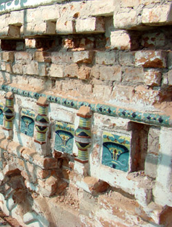 Реставрация изразцов на Никольском храме